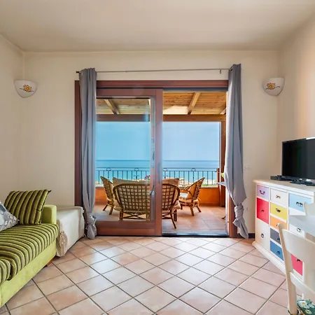 Ginepro Blu, Fresco Y Con Vistas Castelsardo