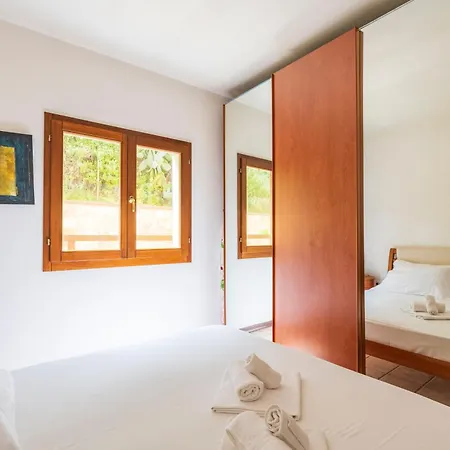 Ginepro Blu, Fresco Y Con Vistas Castelsardo